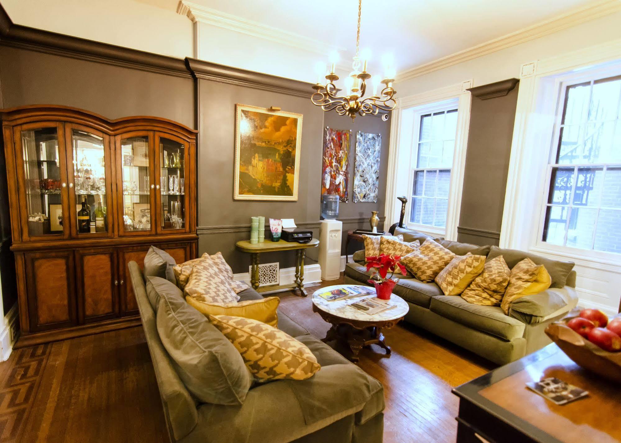The Dwight D, A City House Philadelphia